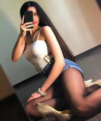 Анкета проститутки Екатерина - город Ий, 23 года, №5907